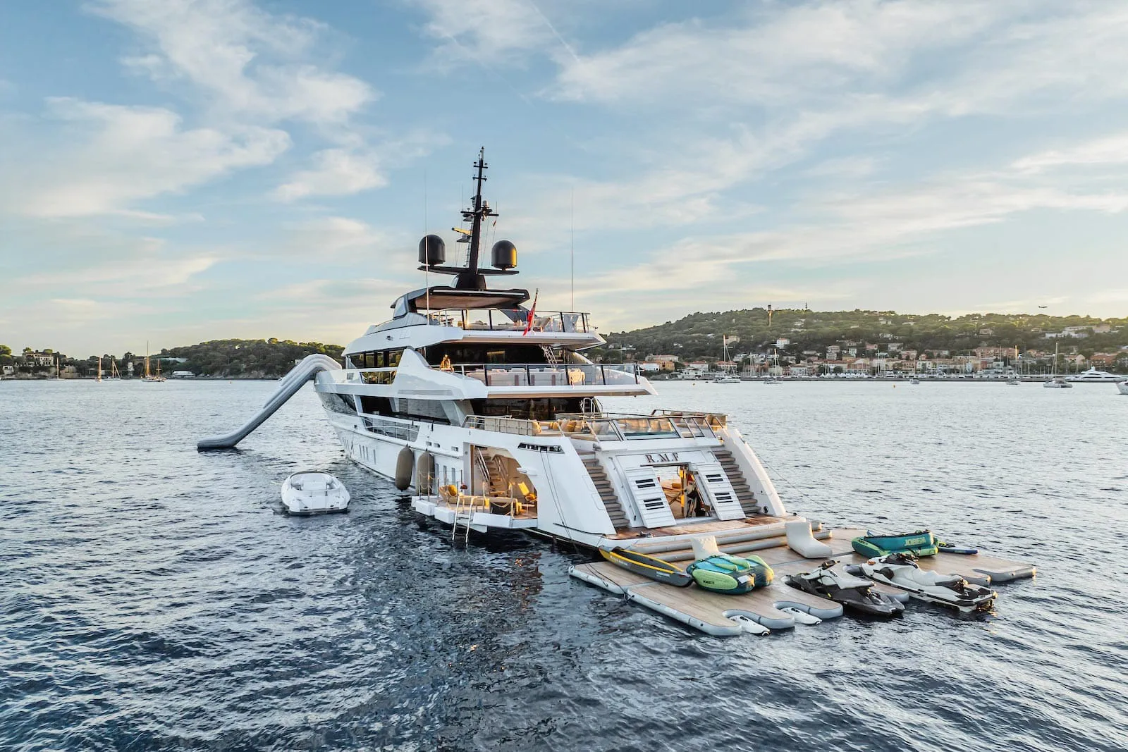 Yacht slide installation 1